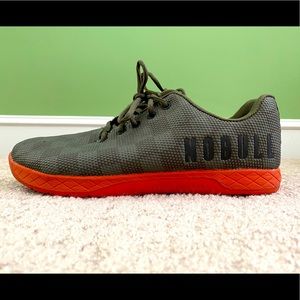 NoBull size 11 checkerboard trainer shoes